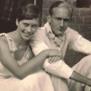 Brinley Newton-John with his wife. 
